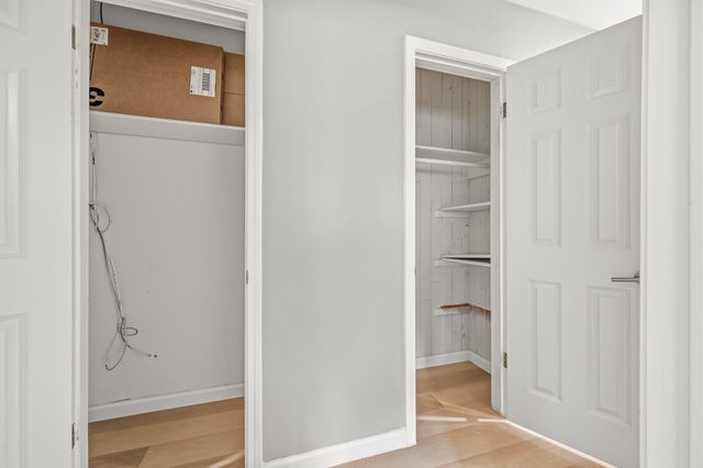 10703 Valley Forge Drive, Houston, TX 77042