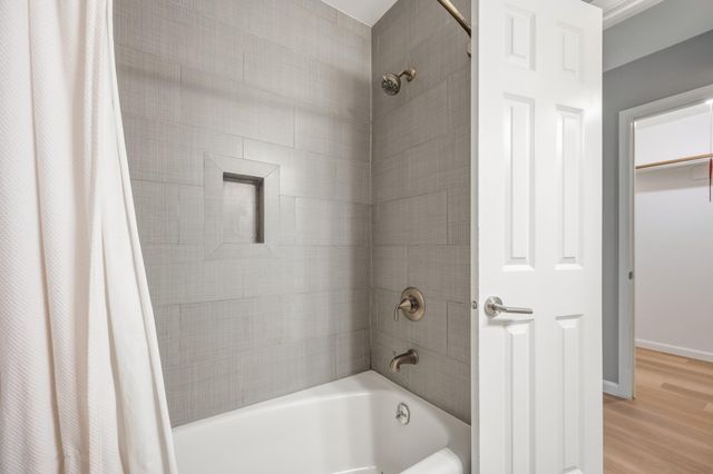 10703 Valley Forge Drive, Houston, TX 77042