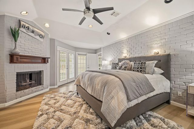 10703 Valley Forge Drive, Houston, TX 77042