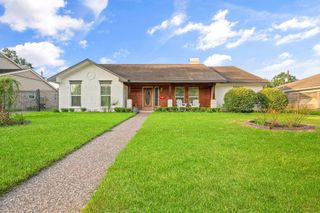 10703 Valley Forge Drive, Houston, TX 77042