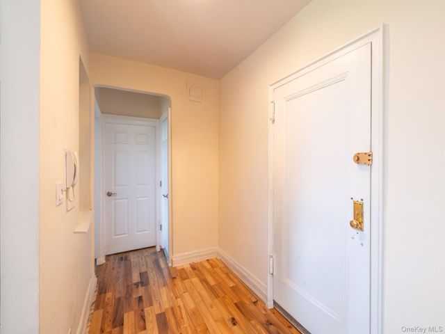68-37 108th 5H, Forest Hills, NY 11375