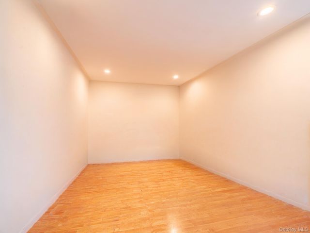 68-37 108th 5H, Forest Hills, NY 11375
