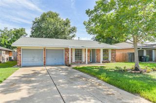 4913 Ivy Street, Pasadena, TX 77505