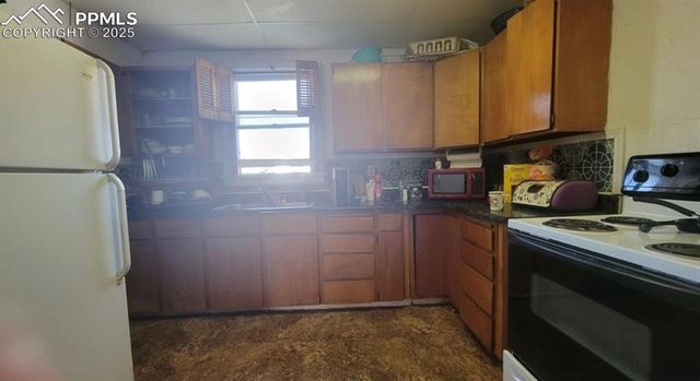 927 Veta Avenue, Pueblo, CO 81004