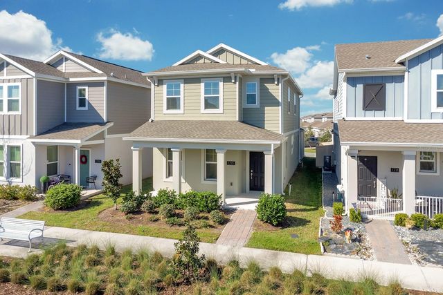 1715 HAPPINESS ROW, Kissimmee, FL 34744