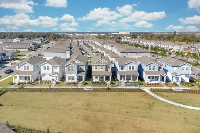 1715 HAPPINESS ROW, Kissimmee, FL 34744