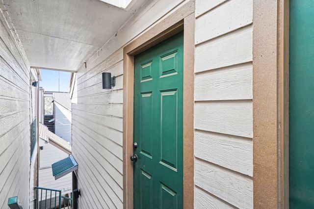 2304 Balsam Drive E203, Arlington, TX 76006