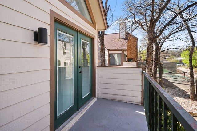 2304 Balsam Drive E203, Arlington, TX 76006