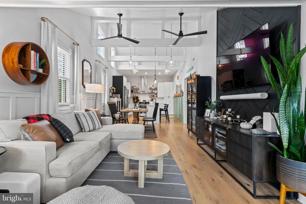 1017 SHORE DR, Edgewater, MD 21037