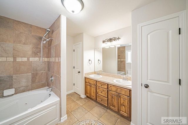 2920 N Sunlight Drive, Idaho Falls, ID 83401