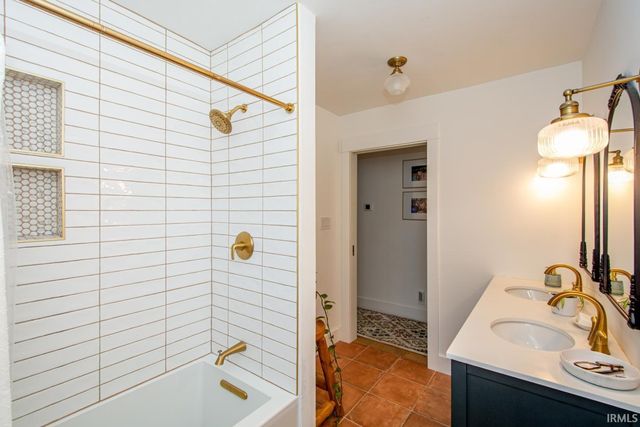 4410 E Etter Drive, Bloomington, IN 47408
