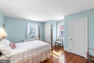 28 AMBLER RD, Cherry Hill, NJ 08002