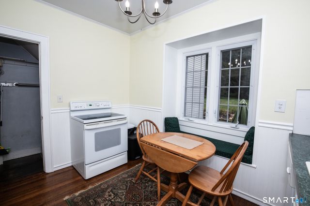 220 High Street, Wallingford, CT 06492