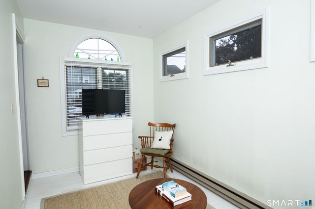 220 High Street, Wallingford, CT 06492