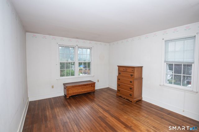 220 High Street, Wallingford, CT 06492