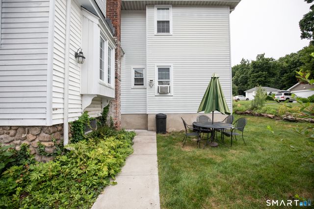 220 High Street, Wallingford, CT 06492