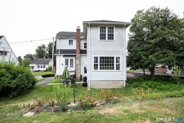 220 High Street, Wallingford, CT 06492