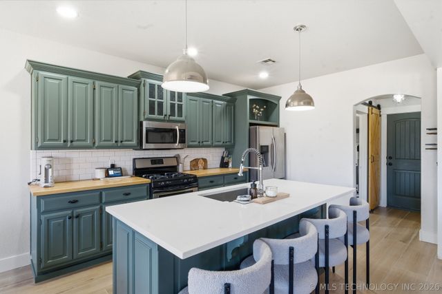 4629 S 179th East Avenue, Tulsa, OK 74134