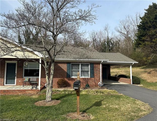 2033 N Main Street A, Mount Airy, NC 27030