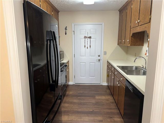 2033 N Main Street A, Mount Airy, NC 27030