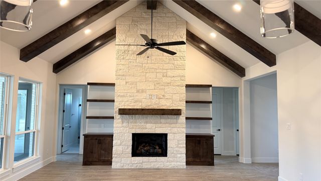 212 Desperado Court, Weatherford, TX 76088