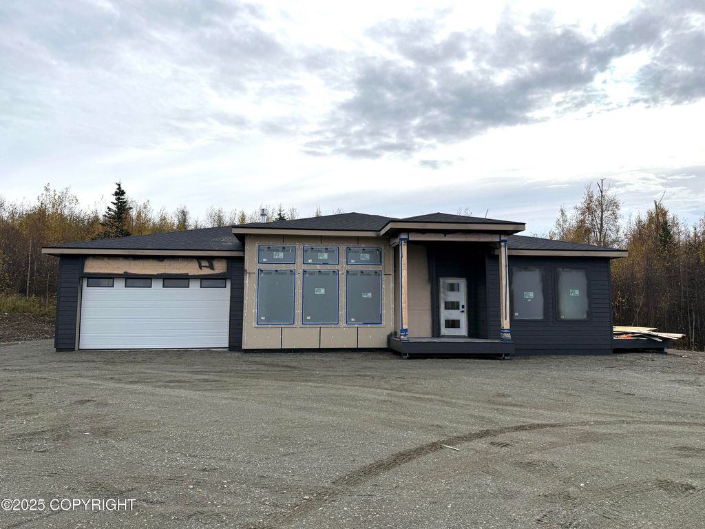 4336 W Ridge Line Drive, Wasilla, AK 99623