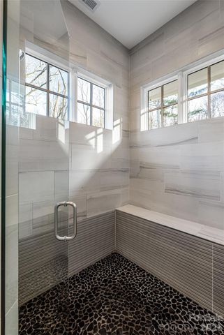 450 Barrington Drive, Asheville, NC 28803