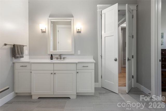 450 Barrington Drive, Asheville, NC 28803