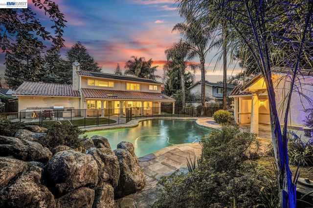 796 Posada Way, Fremont, CA 94536