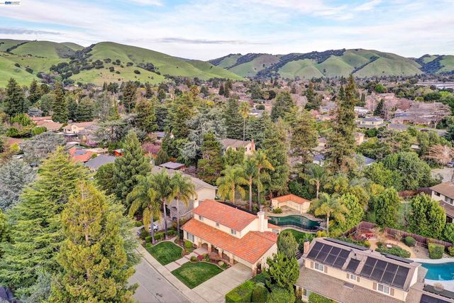 796 Posada Way, Fremont, CA 94536