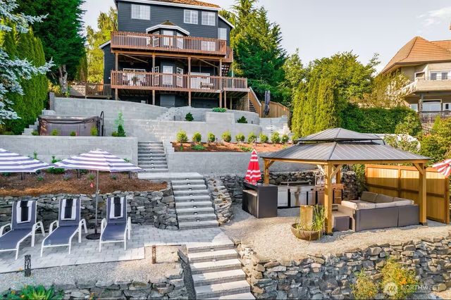 32 Lake Louise Drive SW, Lakewood, WA 98498