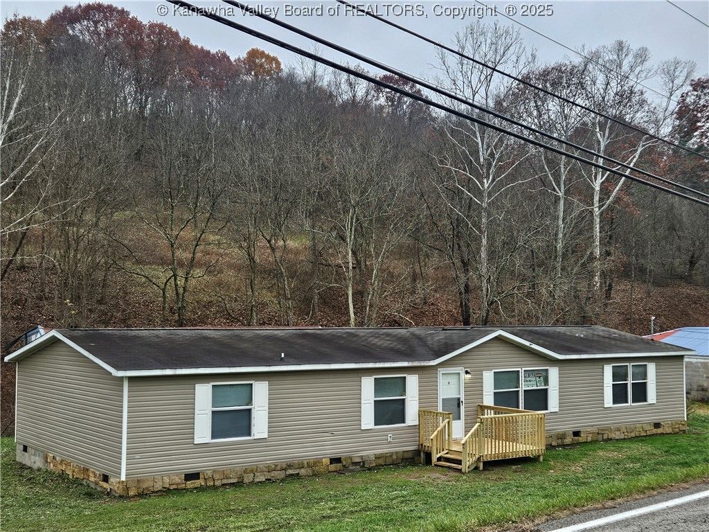 4452 Sandhill Road, Point Pleasant, WV 25550