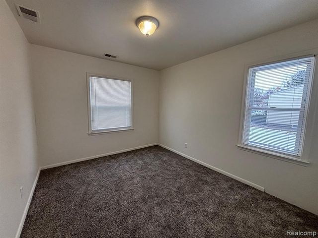 11291 Lozier Avenue, Warren, MI 48089