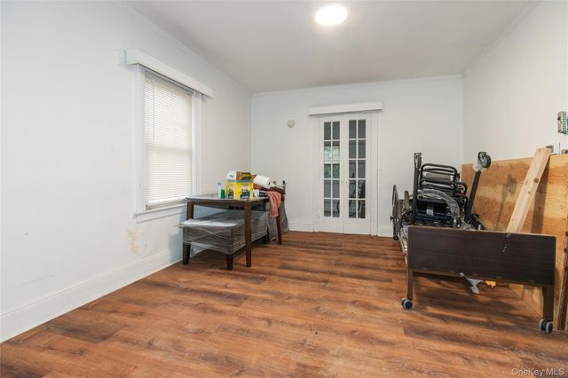 15 Clyde Avenue, Hempstead, NY 11550