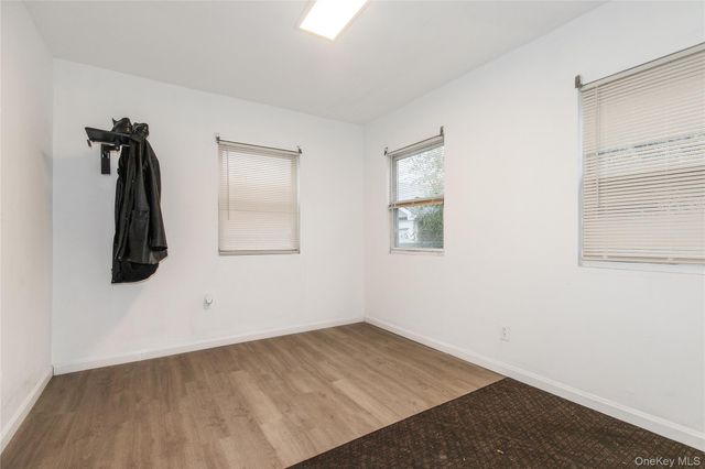 15 Clyde Avenue, Hempstead, NY 11550