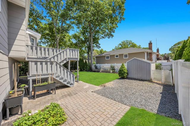 279 Haven Avenue, Ronkonkoma, NY 11779