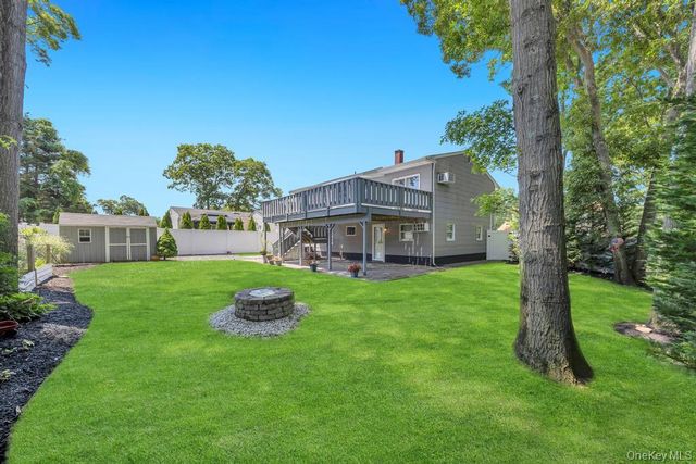 279 Haven Avenue, Ronkonkoma, NY 11779