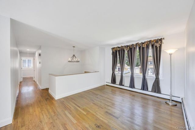 279 Haven Avenue, Ronkonkoma, NY 11779