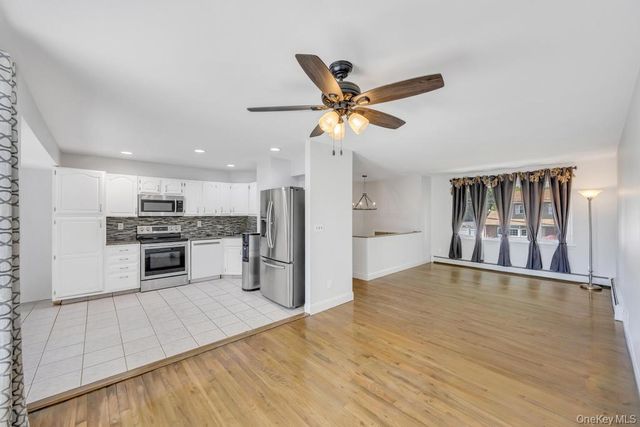 279 Haven Avenue, Ronkonkoma, NY 11779