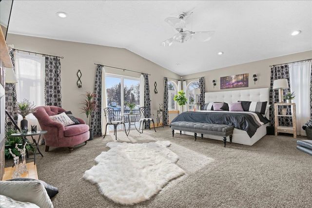 415 Curwood Drive, Owosso, MI 48867