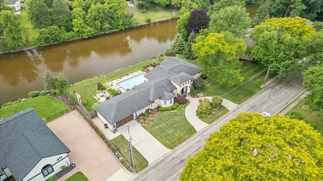 415 Curwood Drive, Owosso, MI 48867