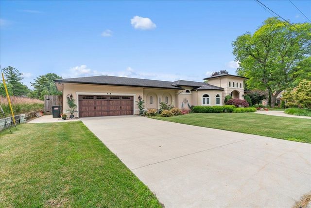 415 Curwood Drive, Owosso, MI 48867