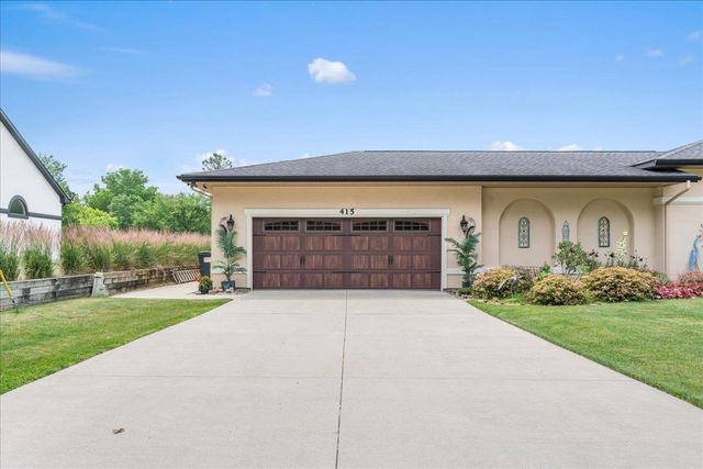 415 Curwood Drive, Owosso, MI 48867