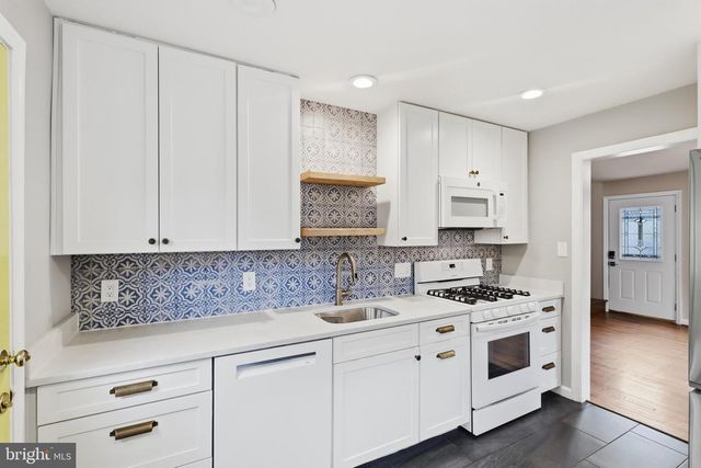 1805 S NELSON ST, Arlington, VA 22204
