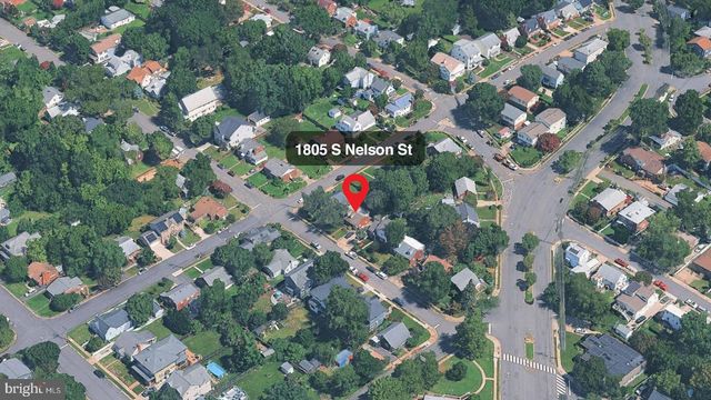 1805 S NELSON ST, Arlington, VA 22204