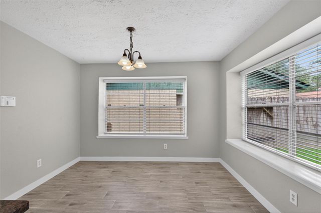 9510 Landry Boulevard, Spring, TX 77379