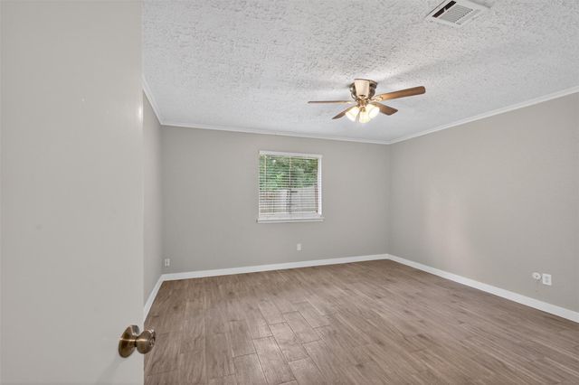 9510 Landry Boulevard, Spring, TX 77379