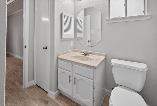 9510 Landry Boulevard, Spring, TX 77379