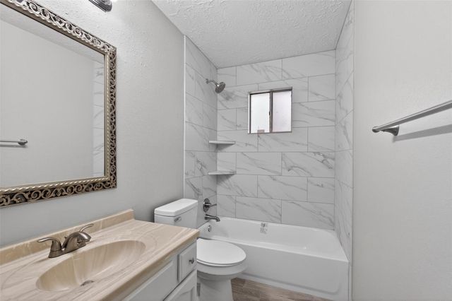 9510 Landry Boulevard, Spring, TX 77379