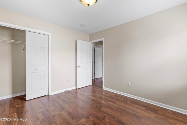 400 Kant Place, Jacksonville, NC 28540